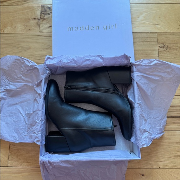 Madden Girl Shoes - Tate dress boot